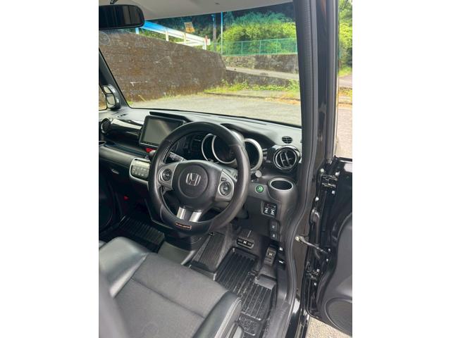 Ｎ－ＢＯＸカスタム Ｇ　ターボＳＳブラックスタイルパッケージ　ＥＴＣ　バックカメラ　両側電動スライドドア　ナビ　ＴＶ　オートクルーズコントロール　衝突被害軽減システム　オートライト　ＨＩＤ　スマートキー　アイドリングストップ　電動格納ミラー　ベンチシート　ＣＶＴ（34枚目）