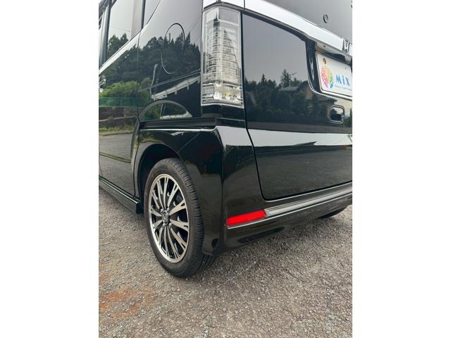 Ｎ－ＢＯＸカスタム Ｇ　ターボＳＳブラックスタイルパッケージ　ＥＴＣ　バックカメラ　両側電動スライドドア　ナビ　ＴＶ　オートクルーズコントロール　衝突被害軽減システム　オートライト　ＨＩＤ　スマートキー　アイドリングストップ　電動格納ミラー　ベンチシート　ＣＶＴ（60枚目）