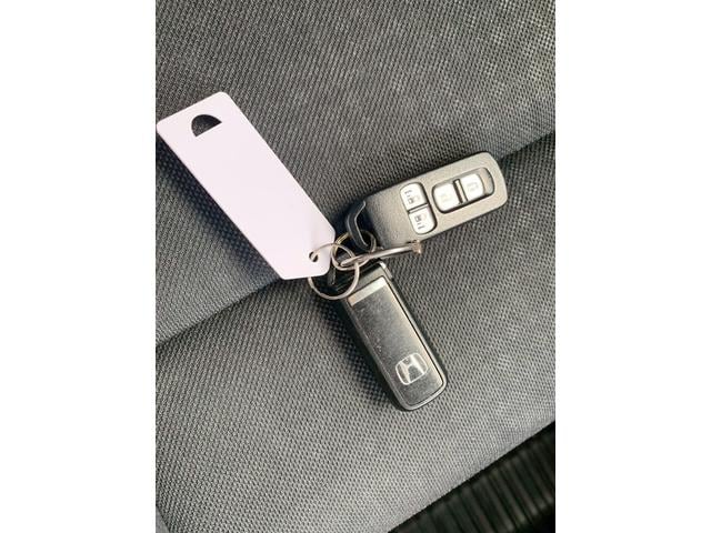 Ｎ－ＢＯＸカスタム Ｇ　ターボＳＳブラックスタイルパッケージ　ＥＴＣ　バックカメラ　両側電動スライドドア　ナビ　ＴＶ　オートクルーズコントロール　衝突被害軽減システム　オートライト　ＨＩＤ　スマートキー　アイドリングストップ　電動格納ミラー　ベンチシート　ＣＶＴ（71枚目）