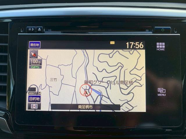 オデッセイ アブソルート　ＥＴＣ　バックカメラ　ナビ　オートクルーズコントロール　衝突被害軽減システム　両側電動スライドドア　オートライト　ＬＥＤヘッドランプ　スマートキー　アイドリングストップ　電動格納ミラー　３列シート（4枚目）