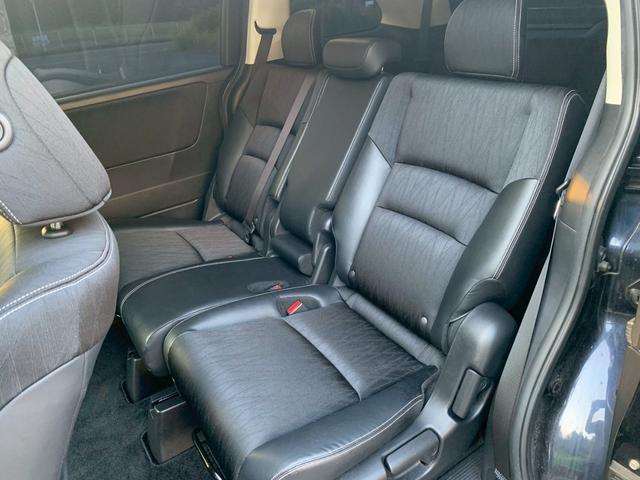 オデッセイ アブソルート　ＥＴＣ　バックカメラ　ナビ　オートクルーズコントロール　衝突被害軽減システム　両側電動スライドドア　オートライト　ＬＥＤヘッドランプ　スマートキー　アイドリングストップ　電動格納ミラー　３列シート（42枚目）