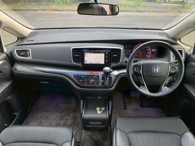 毎回座るフロントシート。運転席は必ず使用する部分ですので、座り心地が重要です！