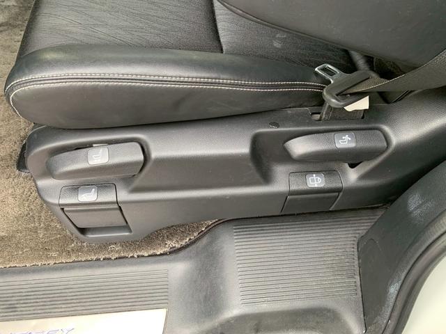 ご覧頂きまして誠に有難うございます！！是非ご来店して頂き、実際にご覧になって頂ければと思います。お客様からのご連絡をスタッフ一同、心よりお待ちしております