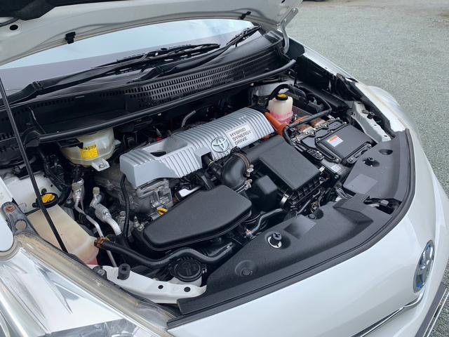 プリウスアルファ Ｓツーリングセレクション　ＥＴＣ　バックカメラ　ナビ　ＴＶ　アルミホイール　オートライト　ヘッドライトウォッシャー　スマートキー　電動格納ミラー　ＣＶＴ　盗難防止システム　衝突安全ボディ　ＡＢＳ　ＣＤ　ＵＳＢ　エアコン（26枚目）