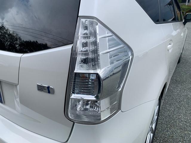 プリウスアルファ Ｓツーリングセレクション　ＥＴＣ　バックカメラ　ナビ　ＴＶ　アルミホイール　オートライト　ヘッドライトウォッシャー　スマートキー　電動格納ミラー　ＣＶＴ　盗難防止システム　衝突安全ボディ　ＡＢＳ　ＣＤ　ＵＳＢ　エアコン（41枚目）