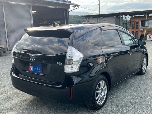 プリウスアルファ Ｓ　バックカメラ　ナビ　ＴＶ　アルミホイール　オートライト　ヘッドライトウォッシャー　スマートキー　電動格納ミラー　ＣＶＴ　盗難防止システム　衝突安全ボディ　ＡＢＳ　エアコン　パワーステアリング（17枚目）