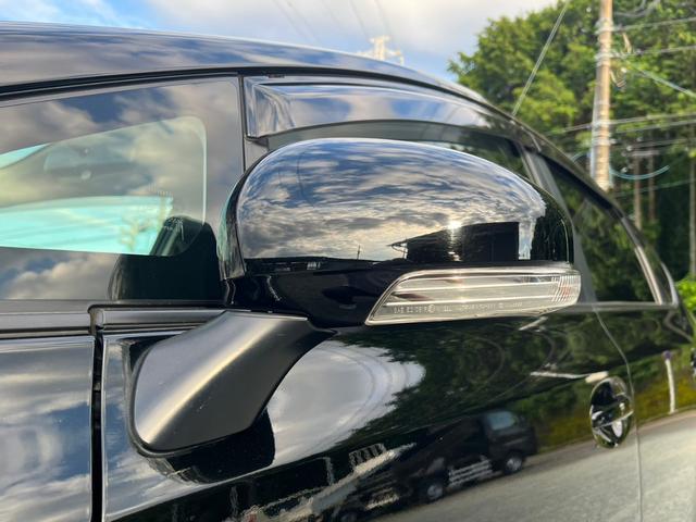 プリウスアルファ Ｓ　バックカメラ　ナビ　ＴＶ　アルミホイール　オートライト　ヘッドライトウォッシャー　スマートキー　電動格納ミラー　ＣＶＴ　盗難防止システム　衝突安全ボディ　ＡＢＳ　エアコン　パワーステアリング（61枚目）