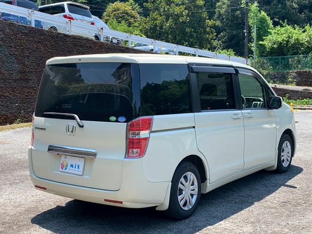 ステップワゴン Ｇ　Ｌパッケージ　ＥＴＣ　バックカメラ　ナビ　ＴＶ　両側電動スライドドア　キーレスエントリー　電動格納ミラー　後席モニター　３列シート　フルフラット　ウォークスルー　ＣＶＴ　ＣＤ　ＵＳＢ　盗難防止システム（15枚目）