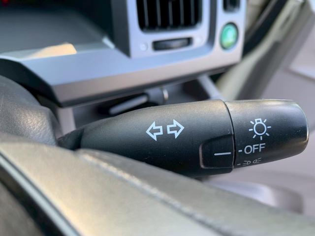 ステップワゴン Ｇ　Ｌパッケージ　ＥＴＣ　バックカメラ　ナビ　ＴＶ　両側電動スライドドア　キーレスエントリー　電動格納ミラー　後席モニター　３列シート　フルフラット　ウォークスルー　ＣＶＴ　ＣＤ　ＵＳＢ　盗難防止システム（49枚目）