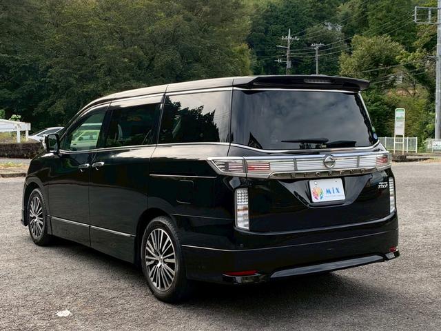 エルグランド ２５０ハイウェイスター　ドライブレコーダー　全周囲カメラ　ナビ　ＴＶ　クリアランスソナー　オートクルーズコントロール　両側電動スライドドア　オートライト　ＬＥＤヘッドランプ　サンルーフ　スマートキー　電動格納ミラー（20枚目）