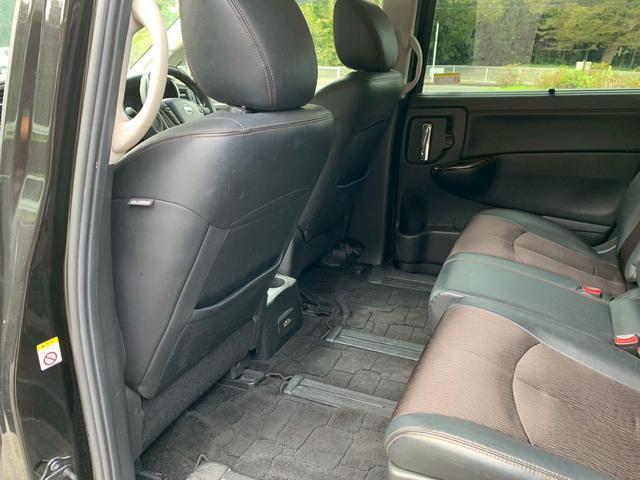 エルグランド ２５０ハイウェイスター　ドライブレコーダー　全周囲カメラ　ナビ　ＴＶ　クリアランスソナー　オートクルーズコントロール　両側電動スライドドア　オートライト　ＬＥＤヘッドランプ　サンルーフ　スマートキー　電動格納ミラー（30枚目）