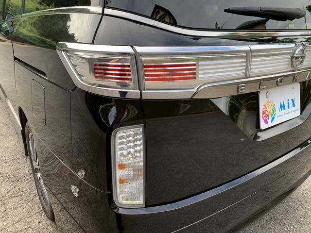 エルグランド ２５０ハイウェイスター　ドライブレコーダー　全周囲カメラ　ナビ　ＴＶ　クリアランスソナー　オートクルーズコントロール　両側電動スライドドア　オートライト　ＬＥＤヘッドランプ　サンルーフ　スマートキー　電動格納ミラー（45枚目）