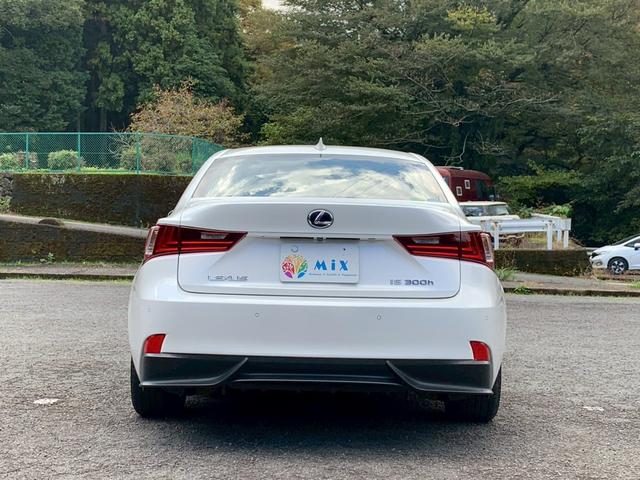 ＩＳ ＩＳ３００ｈ　バージョンＬ　ＥＴＣ　クリアランスソナー　オートクルーズコントロール　バックカメラ　ナビ　ＴＶ　アルミホイール　オートライト　ＬＥＤヘッドランプ　ＣＶＴ　シートヒーター　シートエアコン　スマートキー（16枚目）