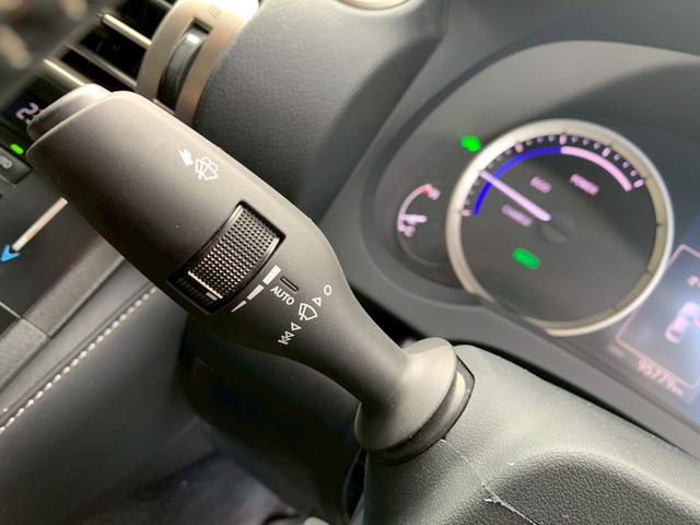 ＩＳ ＩＳ３００ｈ　バージョンＬ　ＥＴＣ　クリアランスソナー　オートクルーズコントロール　バックカメラ　ナビ　ＴＶ　アルミホイール　オートライト　ＬＥＤヘッドランプ　ＣＶＴ　シートヒーター　シートエアコン　スマートキー（37枚目）