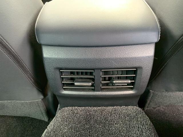 ＩＳ ＩＳ３００ｈ　バージョンＬ　ＥＴＣ　クリアランスソナー　オートクルーズコントロール　バックカメラ　ナビ　ＴＶ　アルミホイール　オートライト　ＬＥＤヘッドランプ　ＣＶＴ　シートヒーター　シートエアコン　スマートキー（61枚目）