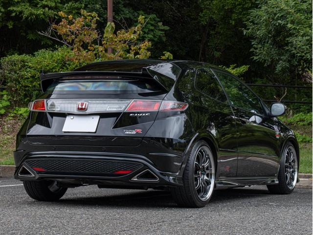 HONDA CIVIC TYPE R EURO