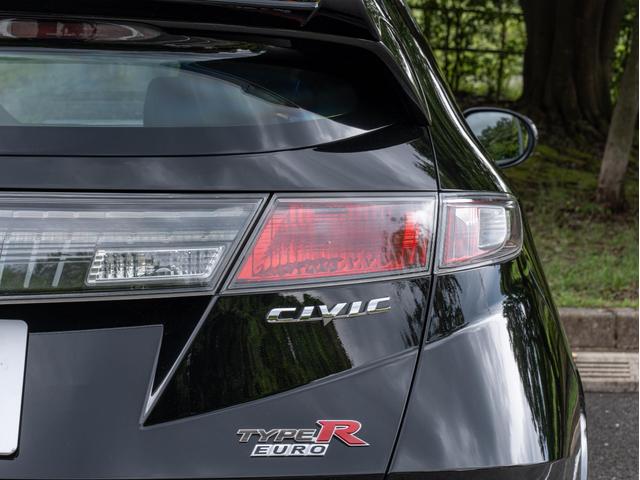 HONDA CIVIC TYPE R EURO