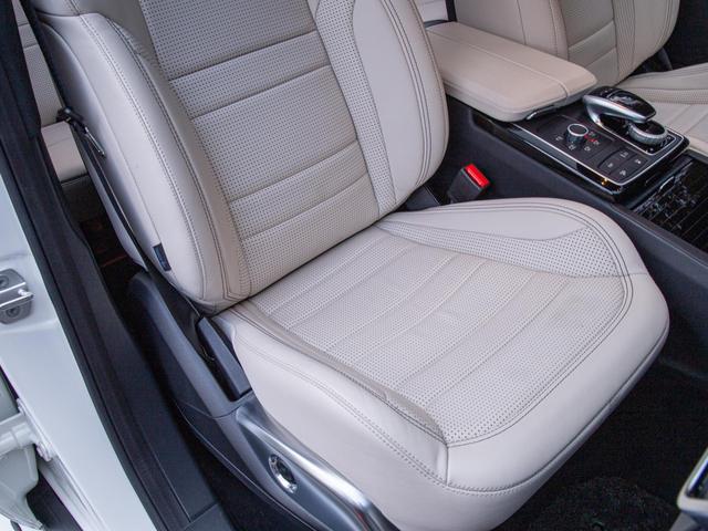 座面、サポート部分の擦れ、しわなどもほとんどなくとても丁寧に乗られていたのが伺えます。