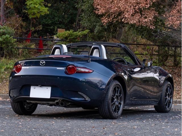 ロードスター 990S 大人ライトカスタム 禁煙車 ドライブレコーダー ETC ミュージックプレイヤー接続可 オートマチックハイビーム 障害物センサー 衝突被害軽減ブレーキ レーンキープアシスト(6枚目)