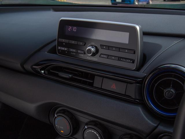 ロードスター 990S 大人ライトカスタム 禁煙車 ドライブレコーダー ETC ミュージックプレイヤー接続可 オートマチックハイビーム 障害物センサー 衝突被害軽減ブレーキ レーンキープアシスト(28枚目)