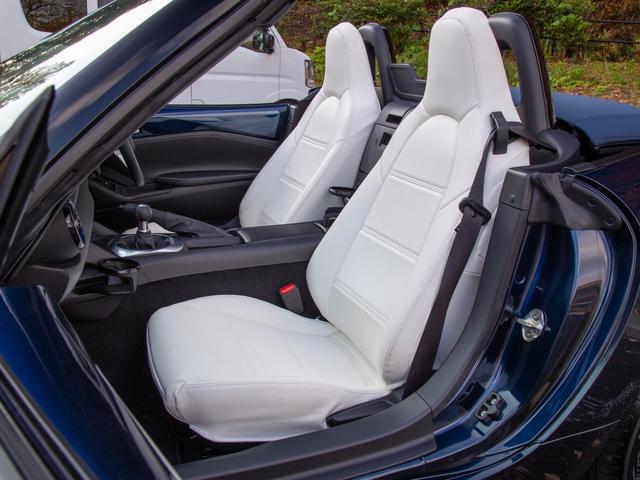 ロードスター 990S 大人ライトカスタム 禁煙車 ドライブレコーダー ETC ミュージックプレイヤー接続可 オートマチックハイビーム 障害物センサー 衝突被害軽減ブレーキ レーンキープアシスト(43枚目)