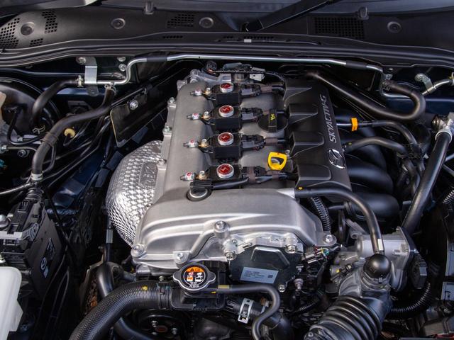 ロードスター 990S 大人ライトカスタム 禁煙車 ドライブレコーダー ETC ミュージックプレイヤー接続可 オートマチックハイビーム 障害物センサー 衝突被害軽減ブレーキ レーンキープアシスト(55枚目)