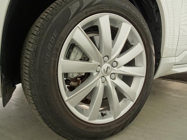 ＸＣ９０ Ｔ５　ＡＷＤ　モーメンタム（18枚目）