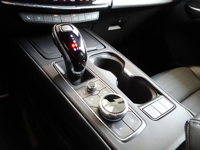 キャデラックＸＴ４ スポーツ　ワンオーナー　４ＷＤ　純正２０インチＡＷ　全周囲カメラ　３３インチディスプレイオーディオ　ＡｐｐｌｅＣａｒｐｌａｙ　Ａｎｄｒｏｉｄａｕｔｏ　アダプティブクルーズコントロール　ステアリングヒーター（15枚目）