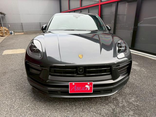 マカン マカンGTS PDK 4WD パノラマSR ターボデザインAW BOSE スポーツクロノPKG スポーツエグゾースト ブラックレザー シートヒーター(6枚目)