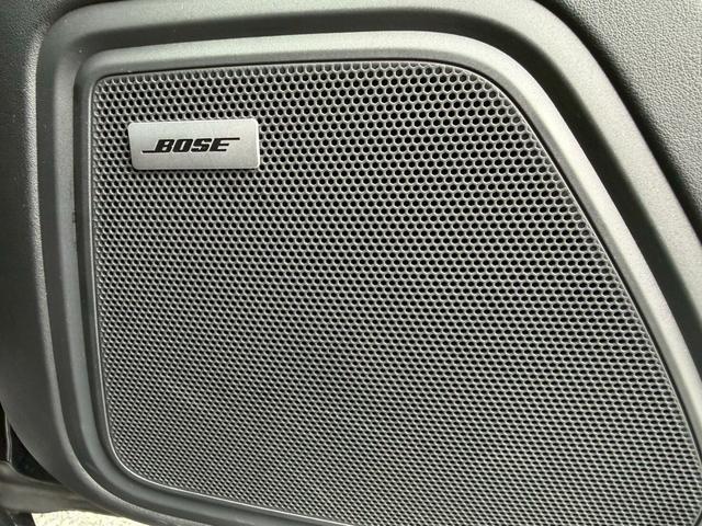 マカン マカンGTS PDK 4WD パノラマSR ターボデザインAW BOSE スポーツクロノPKG スポーツエグゾースト ブラックレザー シートヒーター(22枚目)