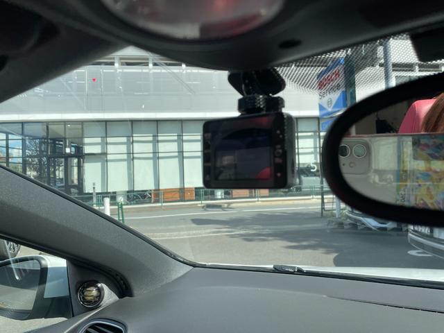 ゴルフカブリオレ ベースグレード　社外アルミ車高調２本出しマフラー（5枚目）