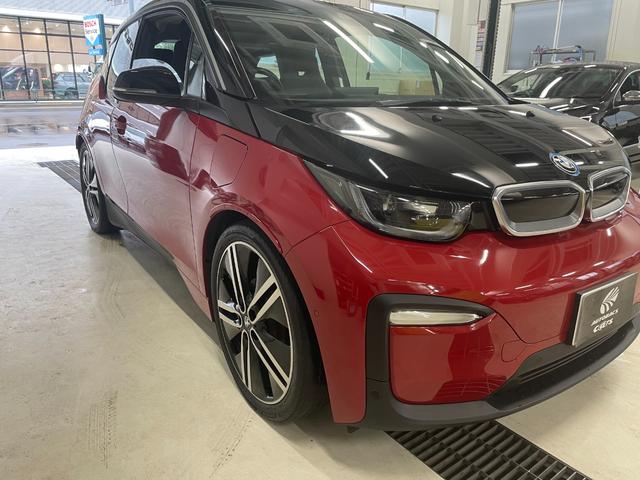 i3 スイート レンジ・エクステンダー装備車(13枚目)