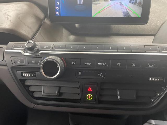 i3 スイート レンジ・エクステンダー装備車(14枚目)