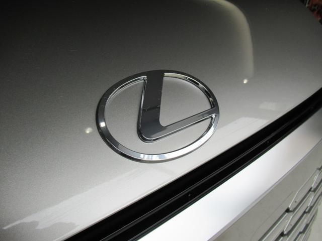 ＬＭ ＬＭ５００ｈ　バージョンＬ　サンルーフ　シートヒーター　シートエアコン　ＥＴＣ２．０　オットマン　モデリスタエアロ　記録簿　レーンアシスト　電動リアゲート　両側電動スライドドア　パワーシート　革シート　６人乗り　修復歴なし（36枚目）