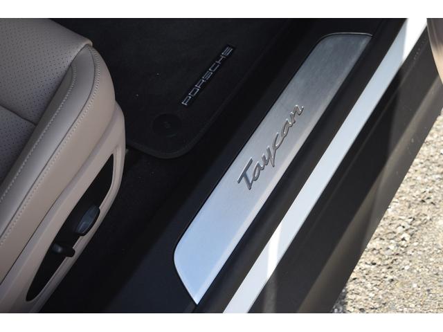 タイカン タイカン パフォーマンスバッテリープラス 正規ディーラー車 パフォーマンスバッテリープラス 4+1シート アイスグレーメタリック OP255+プレミアムコーティング・前後ドラレコOP20 新車保証継承可 取扱説明書 保証書 スペアキー(26枚目)