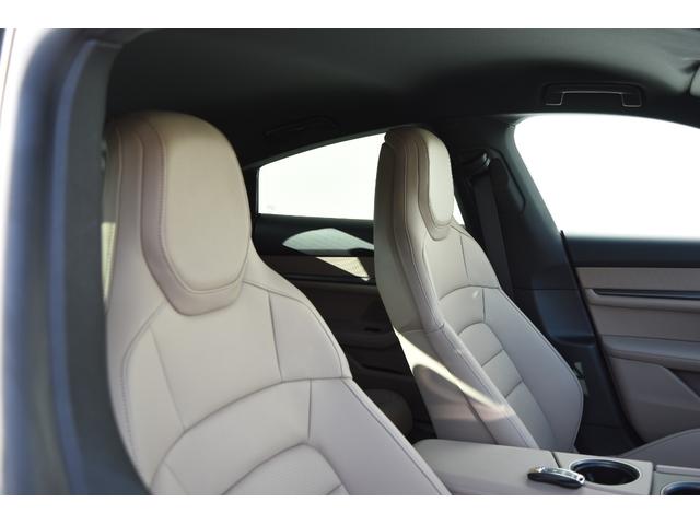 タイカン タイカン パフォーマンスバッテリープラス 正規ディーラー車 パフォーマンスバッテリープラス 4+1シート アイスグレーメタリック OP255+プレミアムコーティング・前後ドラレコOP20 新車保証継承可 取扱説明書 保証書 スペアキー(28枚目)