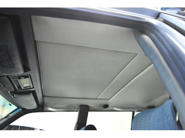 Eクラスステーションワゴン E320ステーションワゴン 正規D車 パールブルー カスタム車両 社外ナビ/地デジ・バックカメラ・ETC(7枚目)