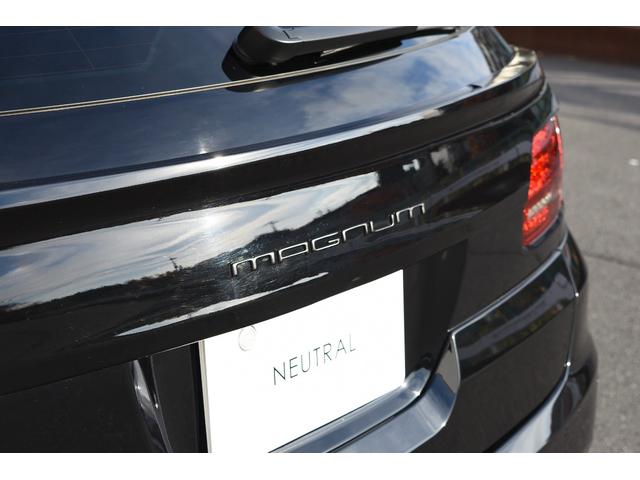 カイエン ターボ　ＴＥＣＨＡＲＴ　ＭＡＧＮＵＭワイドボディ記載変更済み（車幅１９９ｃｍ）　ＦＯＲＧＥＤ２２インチＡＷ　カーボンボンネット（60枚目）