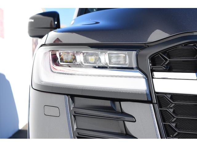 ランドクルーザー ＧＲスポーツ　ＪＢＬプレミアムサウンド＋リアエンタテイメントシステム　クールボックス　ＴＰＷＳ　ルーフレール（4枚目）