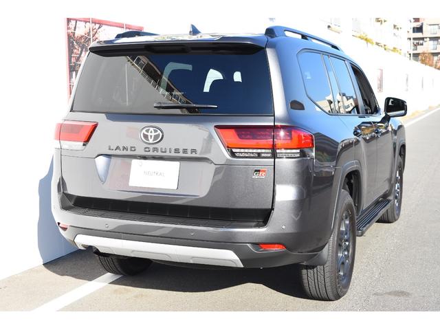 ランドクルーザー ＧＲスポーツ　ＪＢＬプレミアムサウンド＋リアエンタテイメントシステム　クールボックス　ＴＰＷＳ　ルーフレール（10枚目）