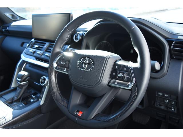 ランドクルーザー ＧＲスポーツ　ＪＢＬプレミアムサウンド＋リアエンタテイメントシステム　クールボックス　ＴＰＷＳ　ルーフレール（13枚目）