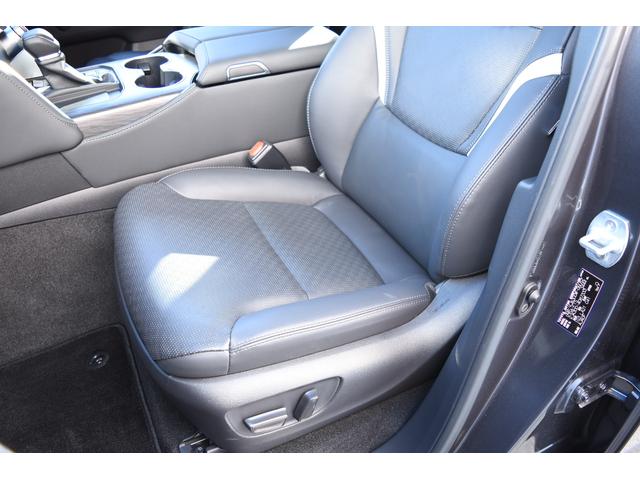 ランドクルーザー ＧＲスポーツ　ＪＢＬプレミアムサウンド＋リアエンタテイメントシステム　クールボックス　ＴＰＷＳ　ルーフレール（18枚目）