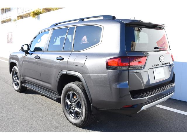 ランドクルーザー ＧＲスポーツ　ＪＢＬプレミアムサウンド＋リアエンタテイメントシステム　クールボックス　ＴＰＷＳ　ルーフレール（41枚目）