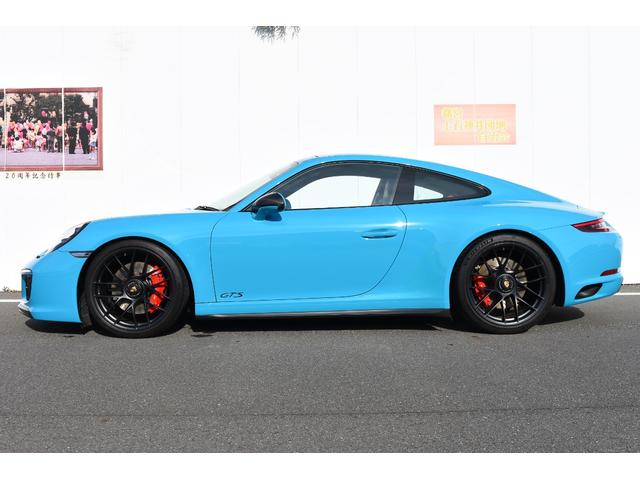 ���T�C�h�r���[�@�n�o�F�J�[�{���X�|�[�c�f�U�C���~���[