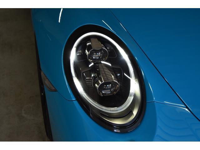 �n�o�F�f�C���C�g