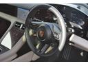 タイカン パフォーマンスバッテリープラス 正規ディーラー車 パフォーマンスバッテリープラス 4+1シート アイスグレーメタリック OP255+プレミアムコーティング・前後ドラレコOP20 新車保証継承可 取扱説明書 保証書 スペアキー(25枚目)
