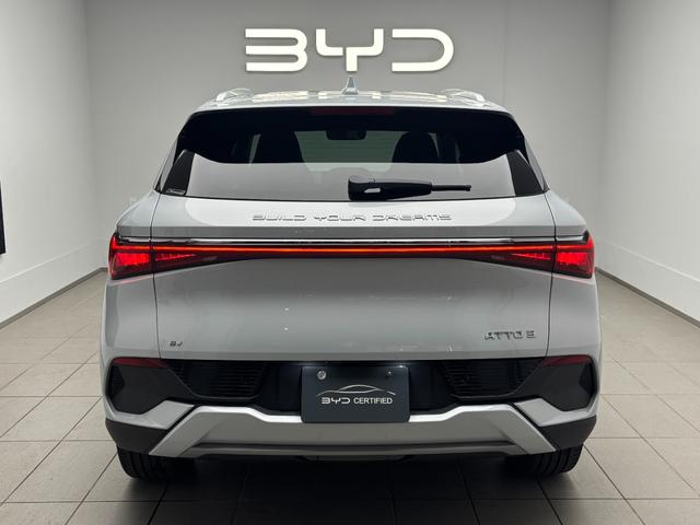 ＡＴＴＯ　３ ベースグレード　アクティブクルーズコントロール　回転式タッチパネル式ナビゲーション　サラウンドビューカメラ　レザーパワーシート　純正１８インチアルミ　デジタルミラー型ドライブレコーダー　ＥＴＣ　ＬＥＤヘッドライト（18枚目）