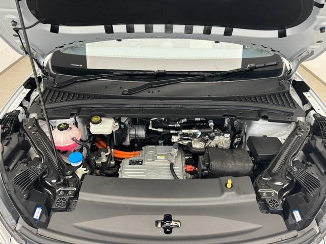 ＡＴＴＯ　３ ベースグレード　アクティブクルーズコントロール　回転式タッチパネル式ナビゲーション　サラウンドビューカメラ　レザーパワーシート　純正１８インチアルミ　デジタルミラー型ドライブレコーダー　ＥＴＣ　ＬＥＤヘッドライト（20枚目）