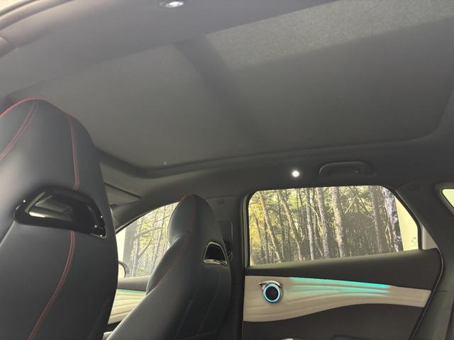 ＡＴＴＯ　３ ベースグレード　アクティブクルーズコントロール　回転式タッチパネル式ナビゲーション　サラウンドビューカメラ　レザーパワーシート　純正１８インチアルミ　デジタルミラー型ドライブレコーダー　ＥＴＣ　ＬＥＤヘッドライト（22枚目）