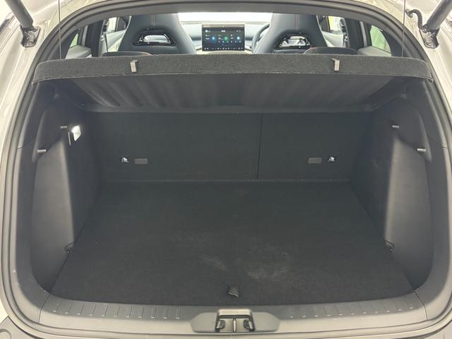 ＡＴＴＯ　３ ベースグレード　アクティブクルーズコントロール　回転式タッチパネル式ナビゲーション　サラウンドビューカメラ　レザーパワーシート　純正１８インチアルミ　デジタルミラー型ドライブレコーダー　ＥＴＣ　ＬＥＤヘッドライト（33枚目）